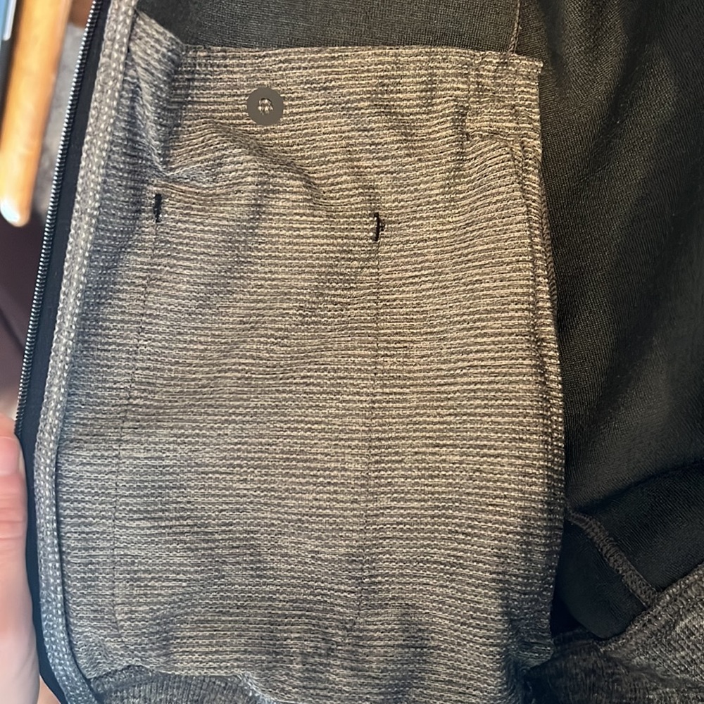 Brooks Running Jacket - Picture 4 of 4